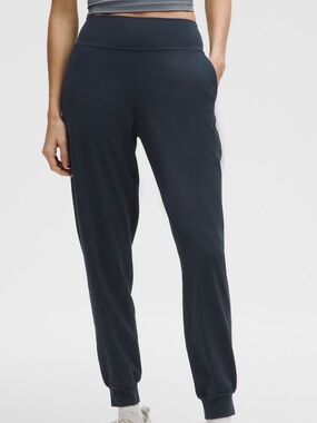lululemon Align™ High-Rise
Jogger Regular True Navy